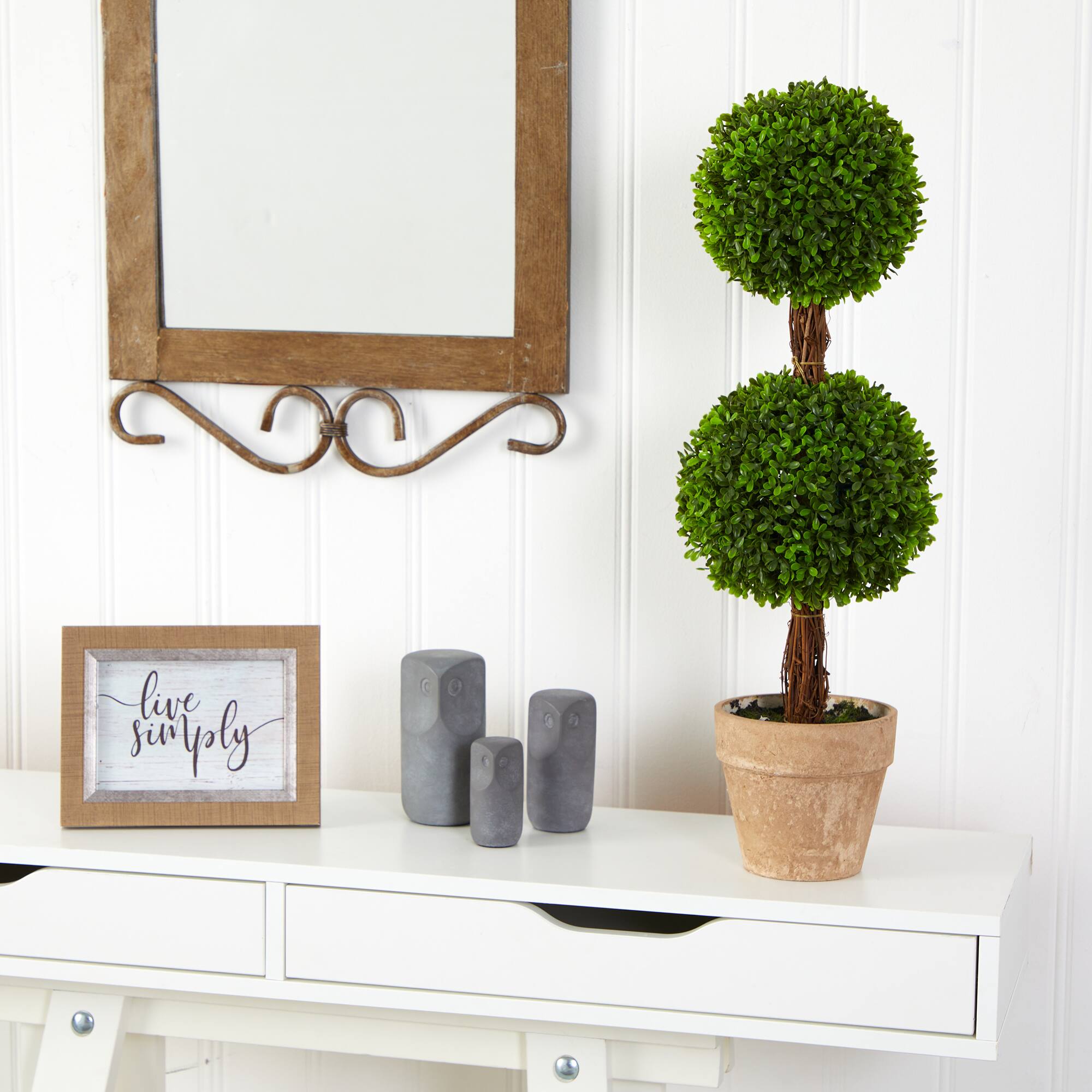 2.5ft. Potted Boxwood Double Ball Topiary Tree